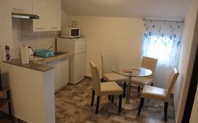 Apartments Anicic Coric